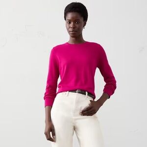 Banana Republic Women's Fuchsia Crew Neck Italian Merino Blend Sweater XS